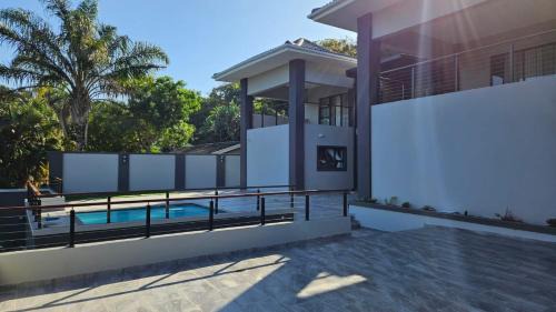 Salt Rock Hotel | Casa De Luxe