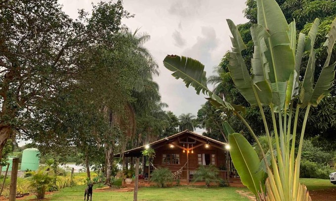 Morada Nova de Minas Chalet De Esquí | Casa de Madeira c/Fogão a lenha e lago para pesca