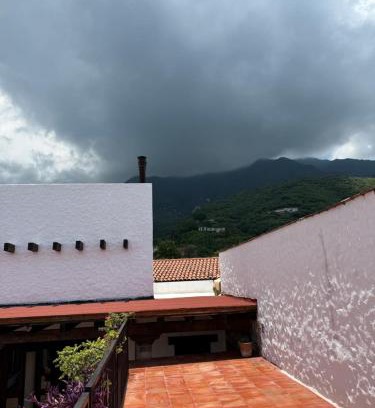 Jimenez Apartamento | Casa de Piedra