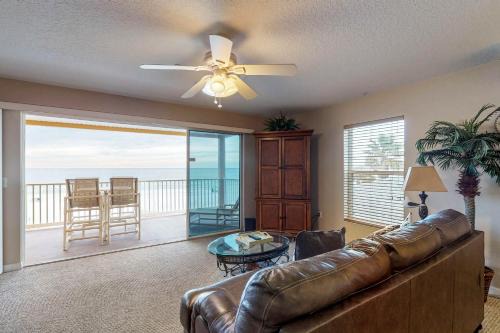 Indian Rocks Beach Apartamento | Casa de Playa 208