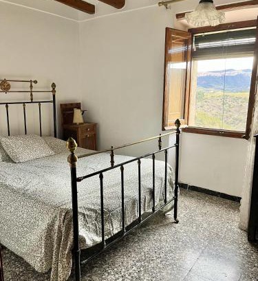 Bellmunt de Priorat Casa | Casa de Turisme Rural Riu Montsant