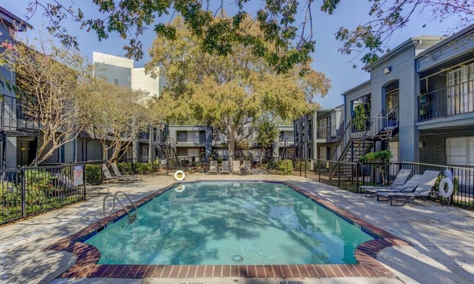 Woodlake - Briar Meadow Apartamento | Casa De Vacacion/ VACATION APT 1 BEDROOM