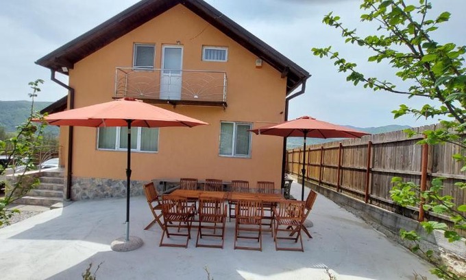 Calimanesti Casa | Casa de vacanta Laurentiu