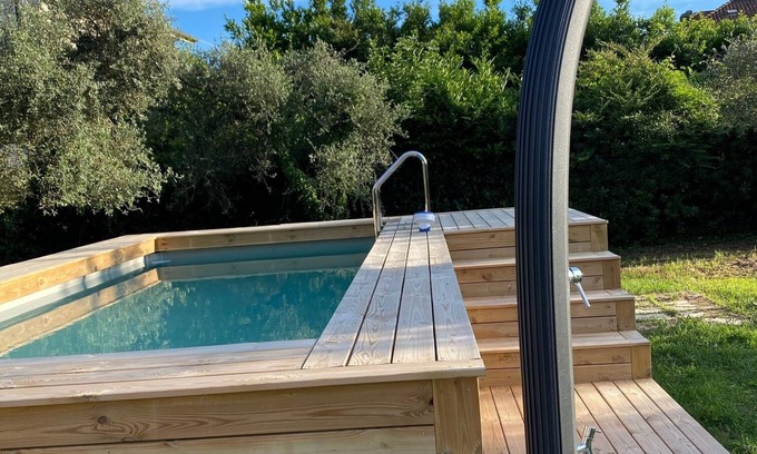 Luni Villa | Casa degli Zii Appartamento Letizia' con jardín y Wi-Fi