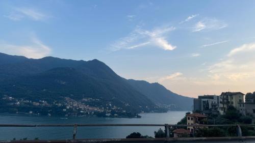 Castiglione d'Intelvi Apartamento | Casa del Cerbiatto, Lake Como a 5 chilometri da Argegno