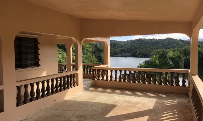 Adjuntas Apartamento | Casa del Lago Garzas, Suite 101