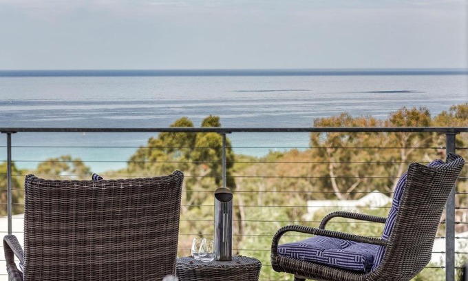 Eagle Bay Casa | Casa del Mar