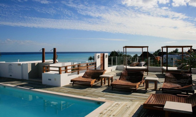 Zazil-ha Apartamento | Casa del Mar by Stella Rentals