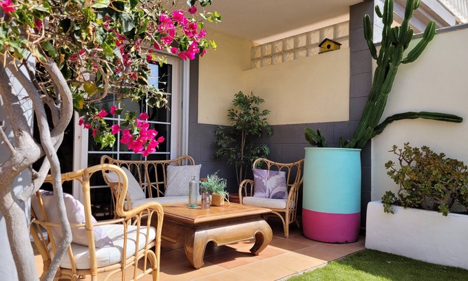 Arenas del Mar Casa | CASA DEL MAR - Cozy vacation home by the sea