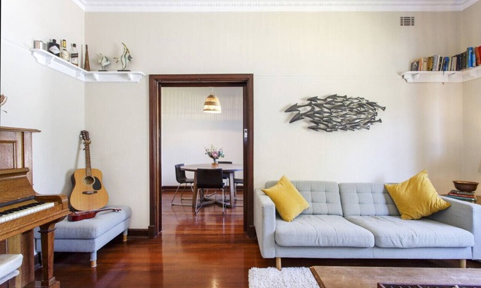 South Fremantle Casa | Casa Del Mar - South Fremantle Home