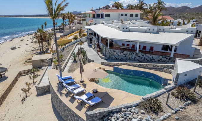 Buenavista Casa | Casa Del Sol is a beachfront paradise! 6 bedroom 6 bath