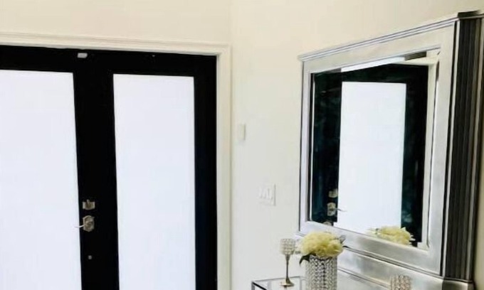 Sunshine Casa | Casa Del Sol Lehigh - 3/2 Jetted Tub & Open Backyard