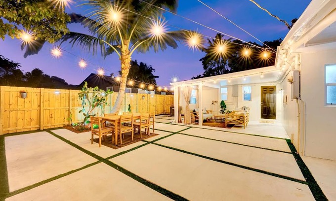 North Central Hollywood Casa | Casa Del Sol
