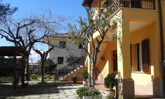 Mosciano Sant'Angelo Apartamento | Casa di campagna