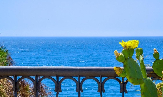 Santa Teresa di Riva Casa | Casa di Mare Barabba