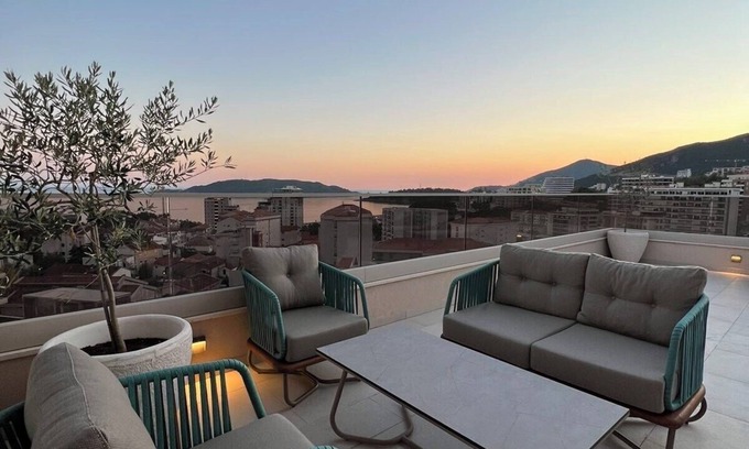 Becici Hotel | Casa di Sofia