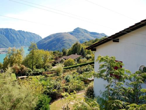 Carona Casa | Casa Dina