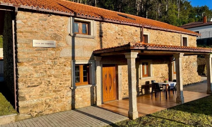 Outes Casa | Casa do Canteiro