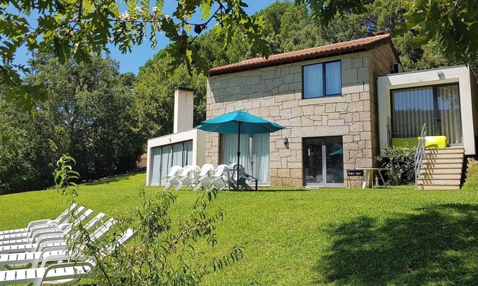 Pacos de Gaiolo Casa | CASA DO LAVADOURO, overlooking the Douro River!