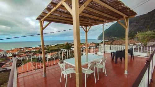 Lajes das Flores Casa | CASA do PÁTIO