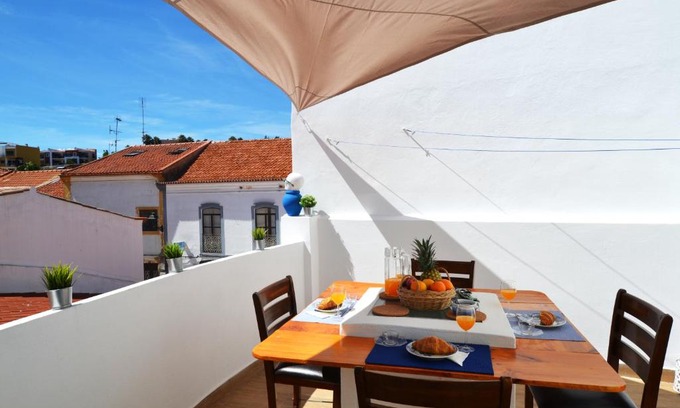 Ferragudo Casa | Casa Dom Carlos