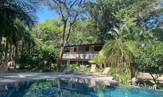 Malpaís Complejo | Casa Dorado 3 bedroom Beach house located a the end of the road in Mal Pais