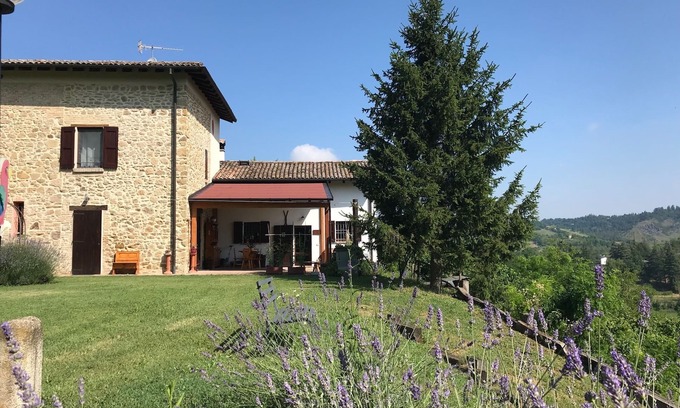 Monte San Pietro Casa | Casa Doriana tranquilidad y relajación en las colinas de Bolonia