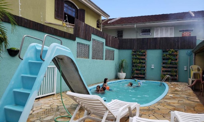 Guaratuba Casa | Casa em Guaratuba com piscina