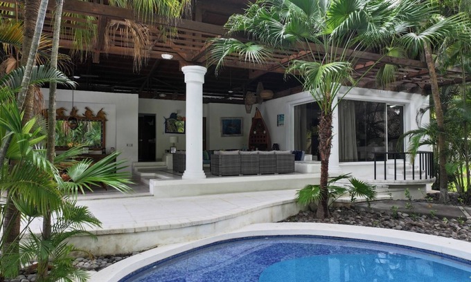 Iztapa Casa | Casa Emilia- Casa privada en Iztapa, Guatemala.