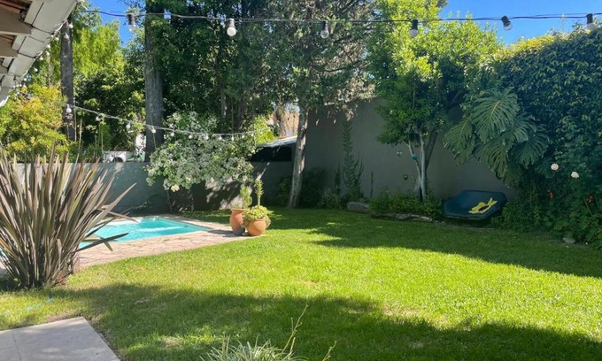 Florida Casa | Casa en Florida - como estar en una quinta a 15 cuadras de CABA