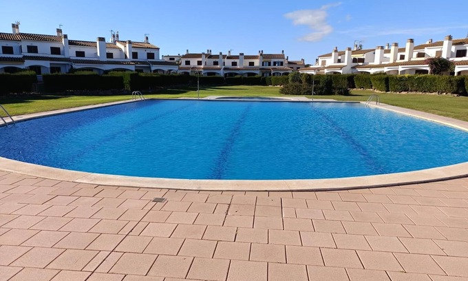 Torroella de Montgri Chalet De Esquí | Casa en La PLATERA