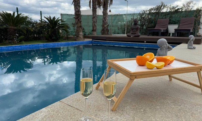 Cullera Casa | Casa en la playa con piscina privada, barbacoa y chimenea junto a Valencia.