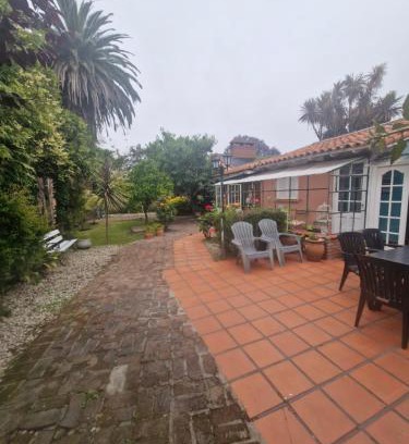 Miramar Casa | Casa en Miramar con quincho y parque