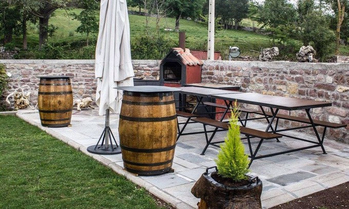 Salces Casa | Casa rural LA COVA