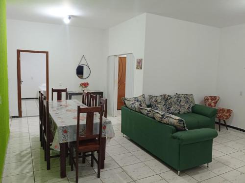 Barra do Garcas Casa | Casa espaçosa, com ar condicionado em todos os quartos