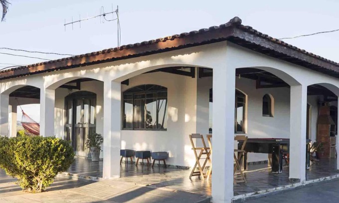 Bueno Brandao Casa | Casa Espaçosa em Bueno Brandao com Area de Lazer