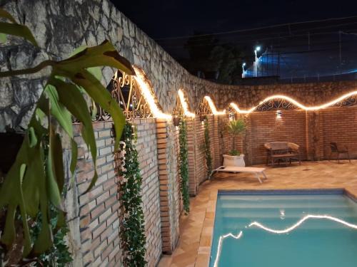 Zona Leste Casa | Casa espetacular com piscina para grupos - Glamour e lazer