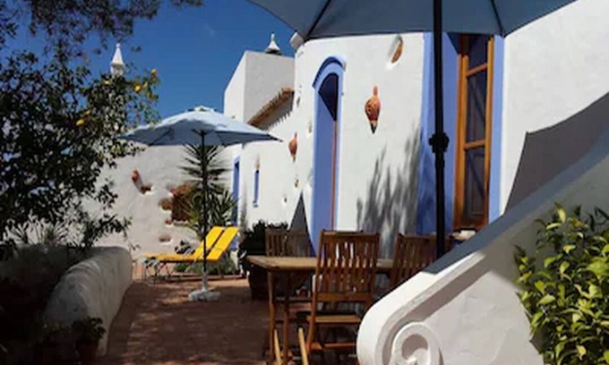 Olhao Apartamento | Casa Estrela - restored 100 year old farmhouse, magical & close to the sea...