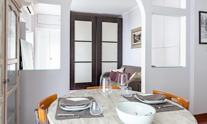 Chinatown Apartamento | Casa Felicità - Milano ChinaTown Garibaldi Fs - by Host4U