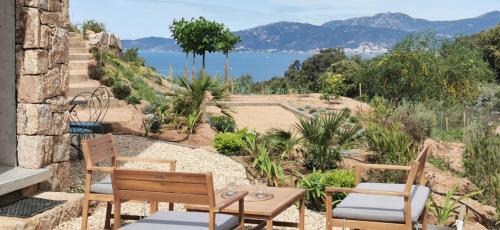 Pietrosella Casa | Casa FIORI - 2 personnes - Vue mer