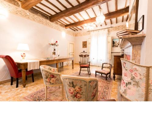 Sant'Enea Cama Y Desayuno | Casa Fiorita