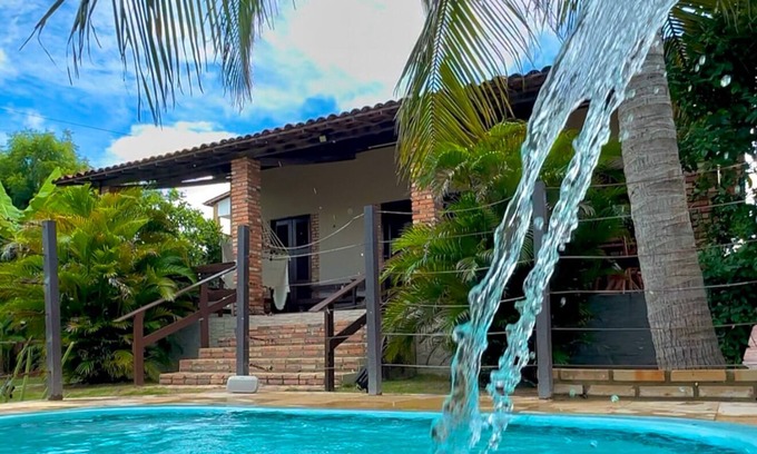 Beberibe Casa | Casa Florida-Charming 4-bedroom house with WiFi in marvelous Morro Branco