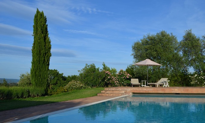 Fabro Apartamento | Casa Francesca, apartamento lavanda, una vista panorámica única, impresionante piscina,