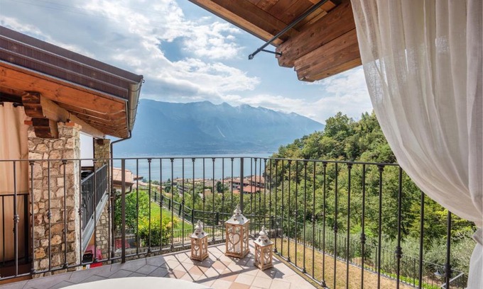 Limone sul Garda Apartamento | Casa Francesca Relax