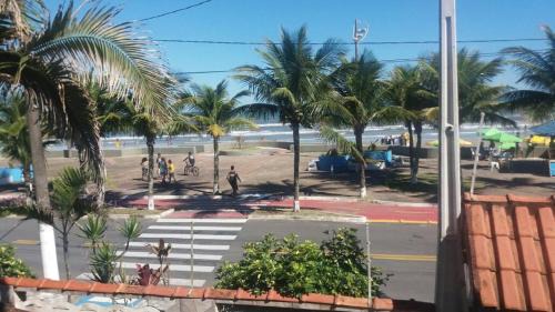 Mongagua Casa | Casa Frente MAR PISCINA