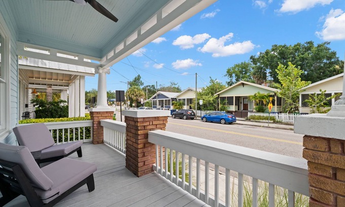 Historic Ybor Casa | NEW! Casa Fuente | Ybor Bungalow, Steps to 7th Ave
