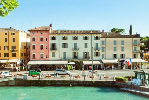 Peschiera del Garda City Centre Apartamento | Casa Girardi