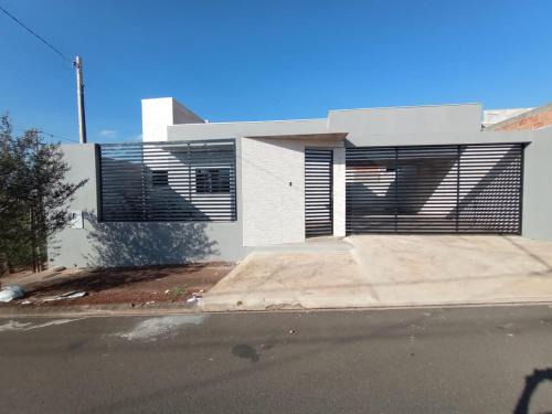 Arapongas Casa | Casa grande em arapongas