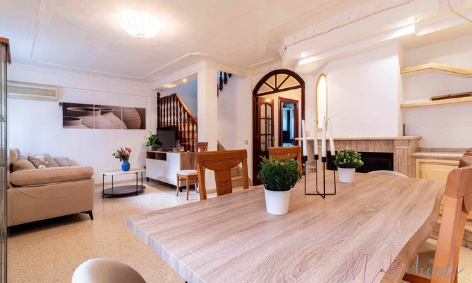 Aljaraque Casa | Casa grande , piscina y garaje