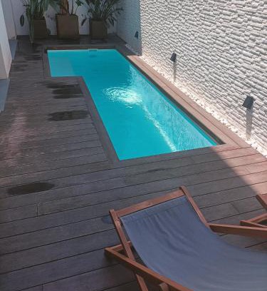 Montgat Apartamento | Casa grande y céntrica con piscina en zona peatonal
